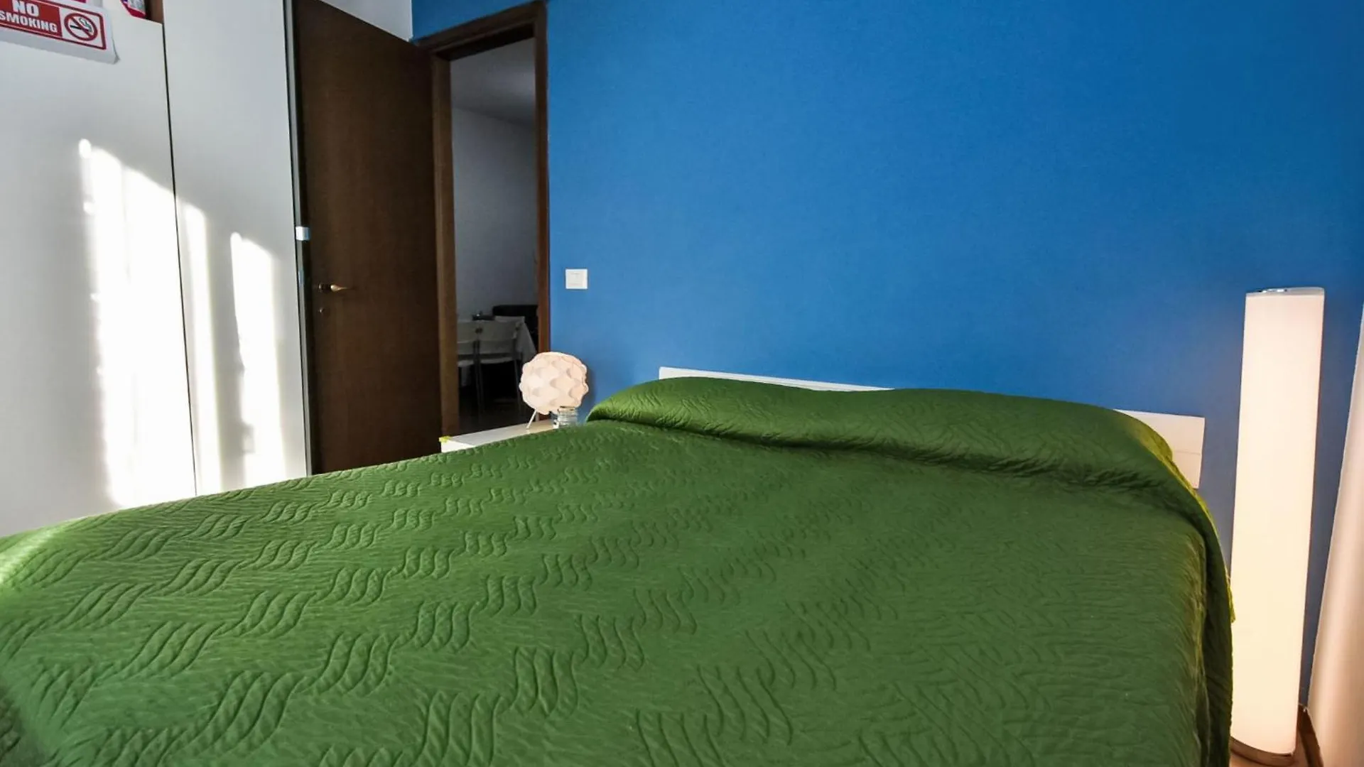 Apartment Antony By Interhome Rosapineta